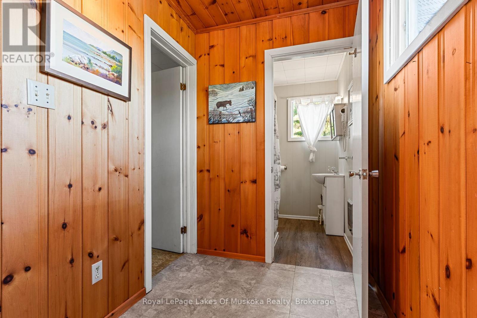 4 - 1379 Muskoka Road 169, Gravenhurst, Ontario  P1P 1R2 - Photo 15 - X12415504