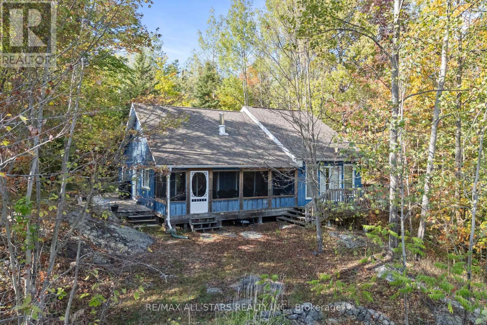 1142 English Circle, Highlands East, Ontario  K0M 1R0 - Photo 4 - X12415569