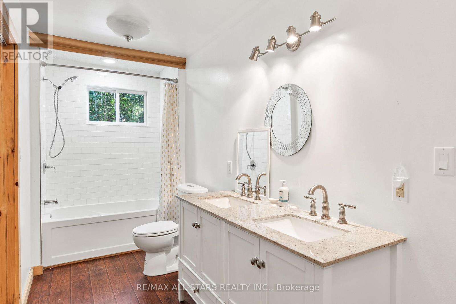 1142 English Circle, Highlands East, Ontario  K0M 1R0 - Photo 6 - X12415569