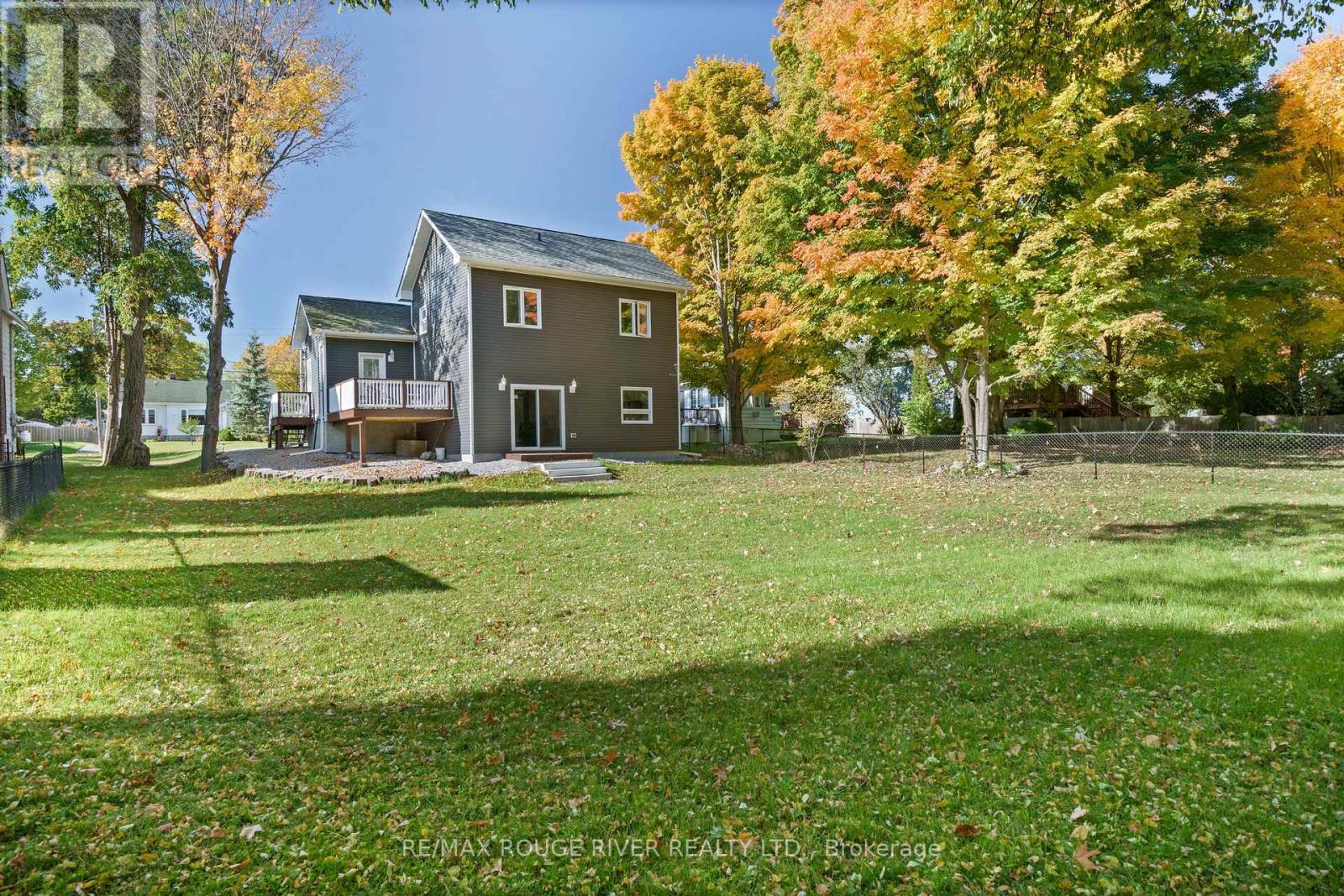 100 Queen Street, Kawartha Lakes, Ontario  K0M 1N0 - Photo 39 - X12331014