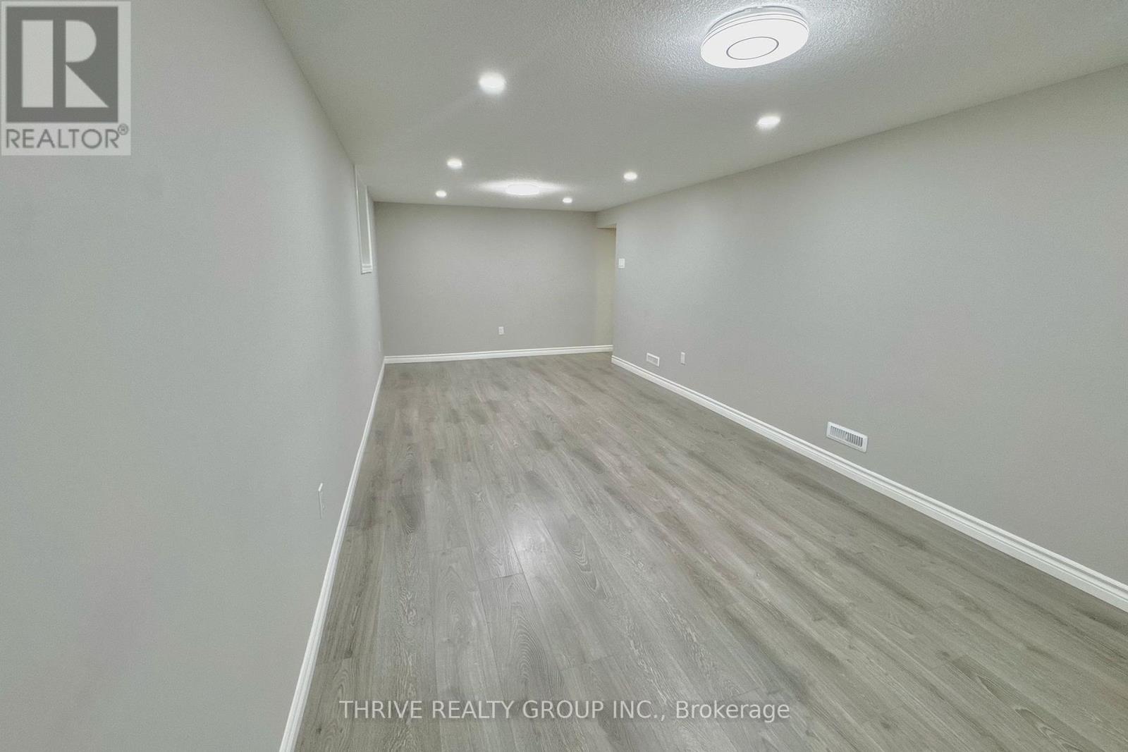 Lower - 311 Piccadilly Street, London East, Ontario  N6A 1S6 - Photo 11 - X12415599