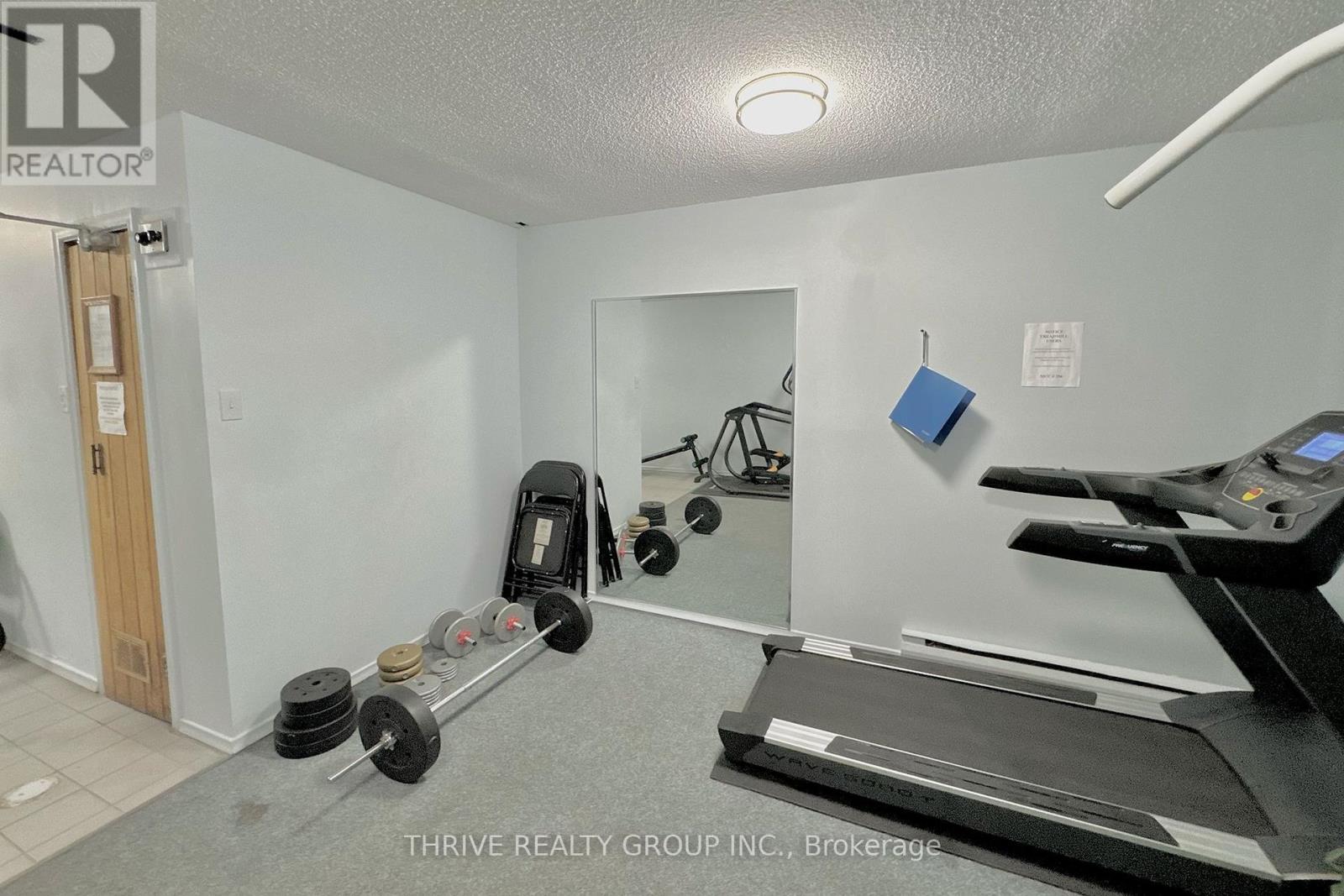 606 - 1106 Jalna Boulevard, London South, Ontario  N6E 2R9 - Photo 4 - X12415631