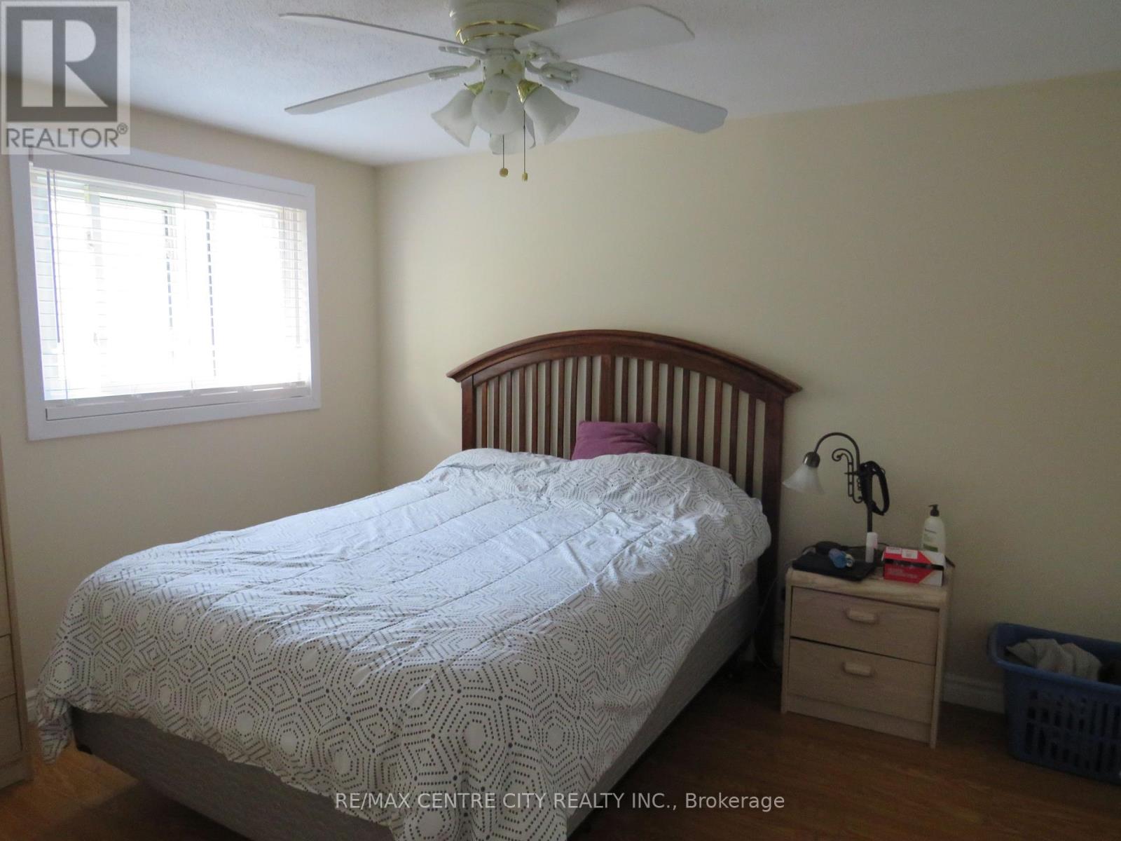 54 - 166 Southdale Rd Road W, London South (South O), Ontario  N6J 2J1 - Photo 11 - X12415639