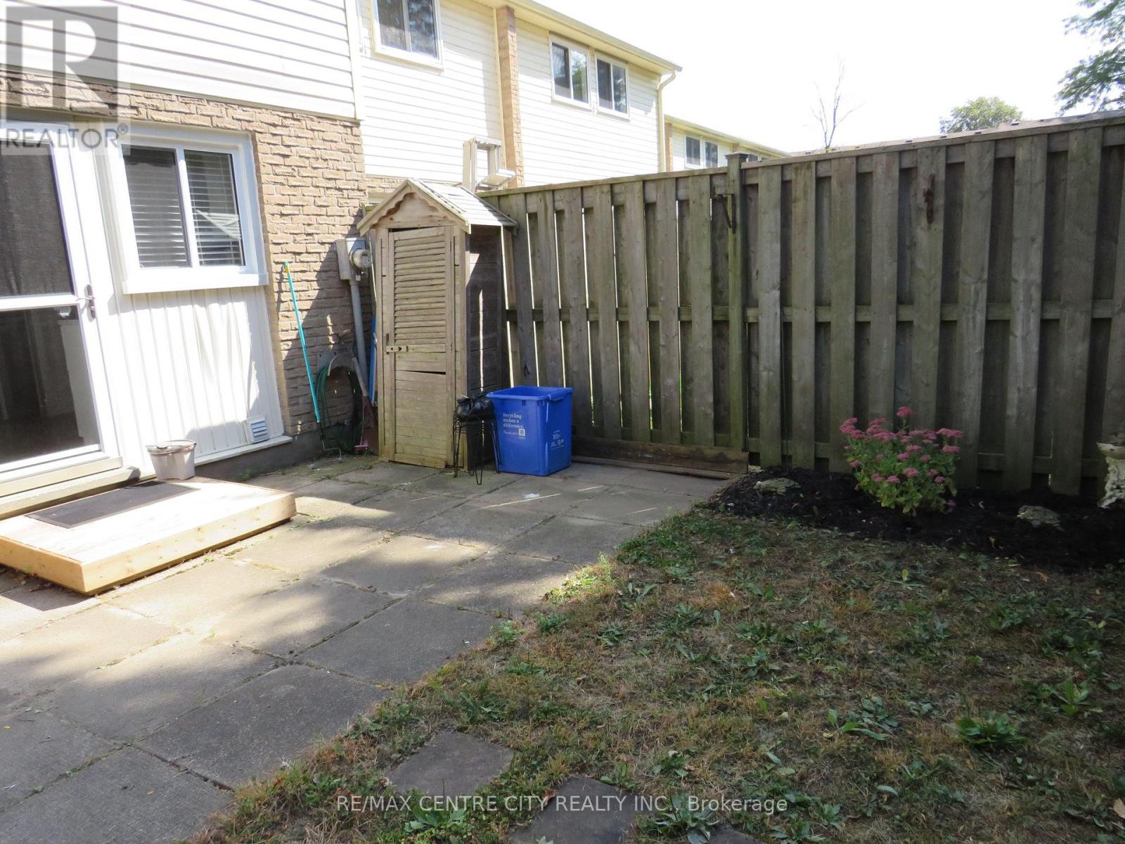 54 - 166 Southdale Rd Road W, London South (South O), Ontario  N6J 2J1 - Photo 26 - X12415639