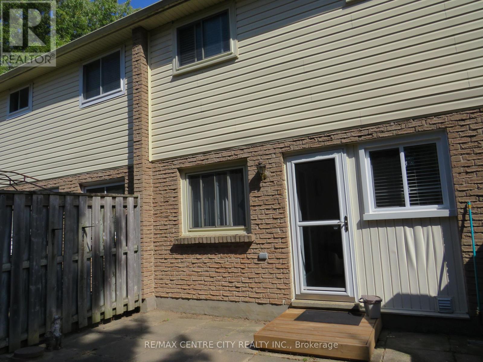 54 - 166 Southdale Rd Road W, London South (South O), Ontario  N6J 2J1 - Photo 27 - X12415639