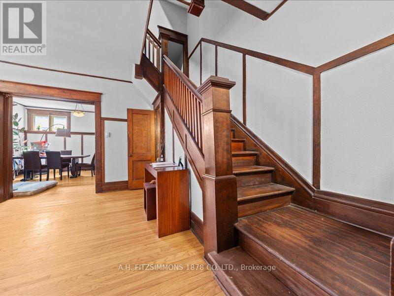 18-20 Woodlawn Avenue, Ottawa, Ontario  K1S 2S9 - Photo 15 - X12415597