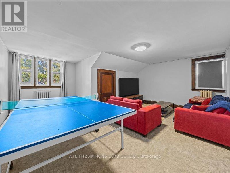 18-20 Woodlawn Avenue, Ottawa, Ontario  K1S 2S9 - Photo 17 - X12415597