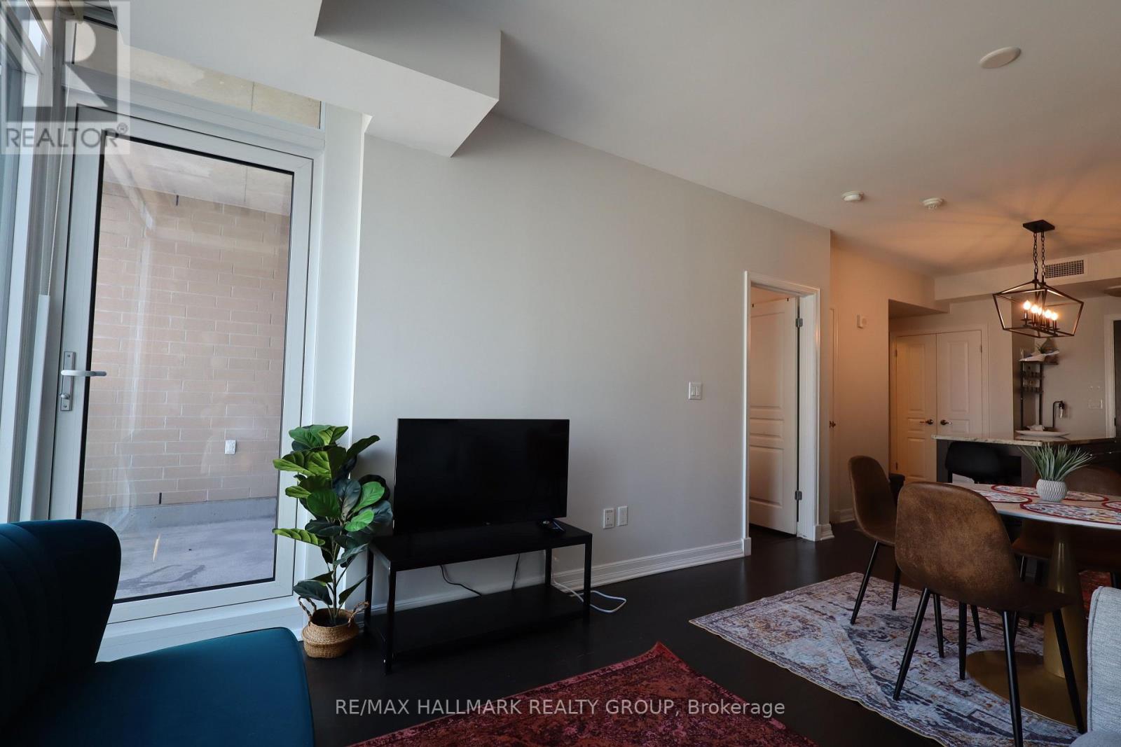 1109 - 238 Besserer Street, Ottawa, Ontario  K1N 6B1 - Photo 12 - X12415673