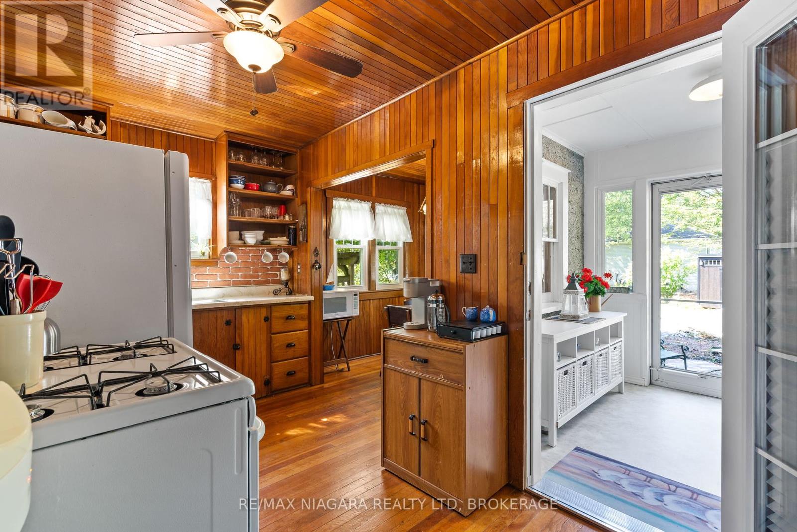 12642 Campbell Road, Wainfleet (Lakeshore), Ontario  L0S 1V0 - Photo 13 - X12415514