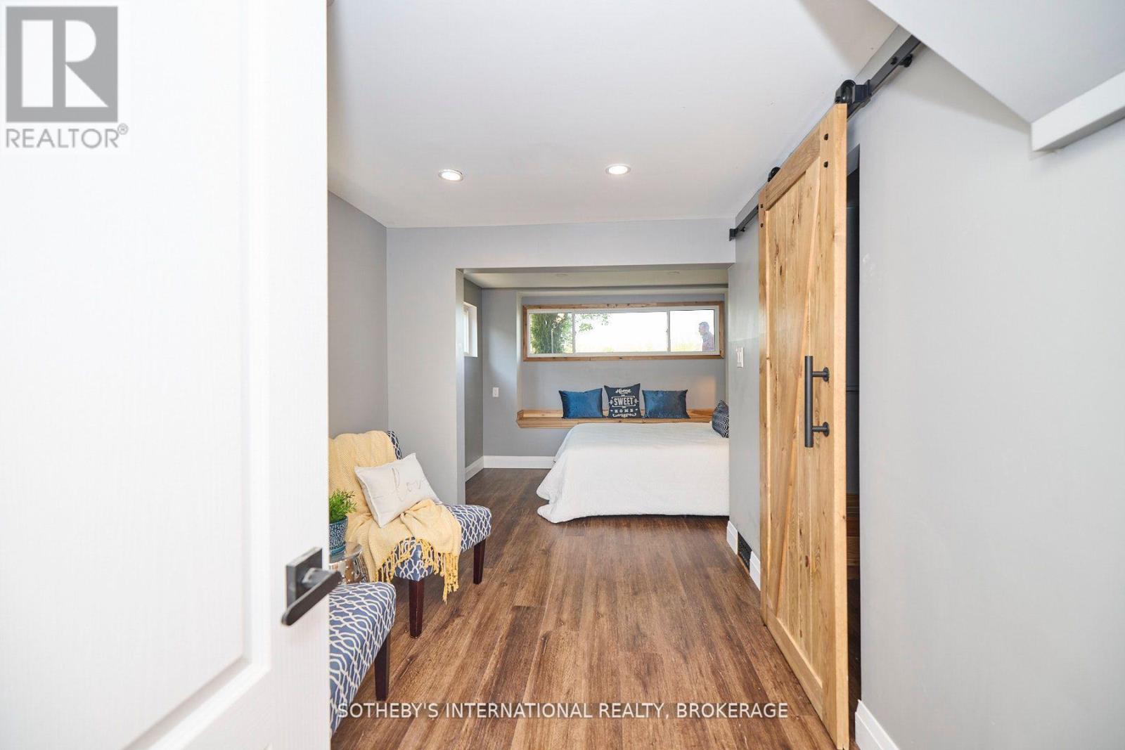 7186 Garner Road, Niagara Falls, Ontario  L2H 0X7 - Photo 14 - X12415591