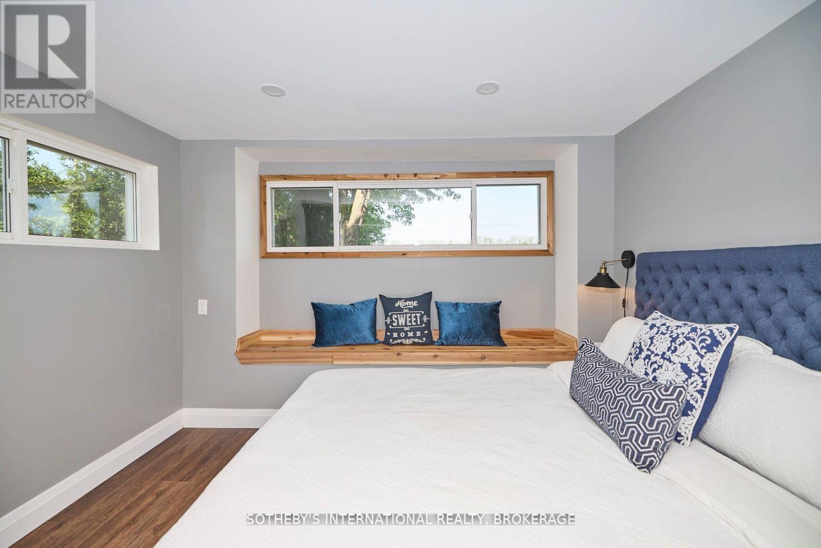 7186 Garner Road, Niagara Falls, Ontario  L2H 0X7 - Photo 15 - X12415591