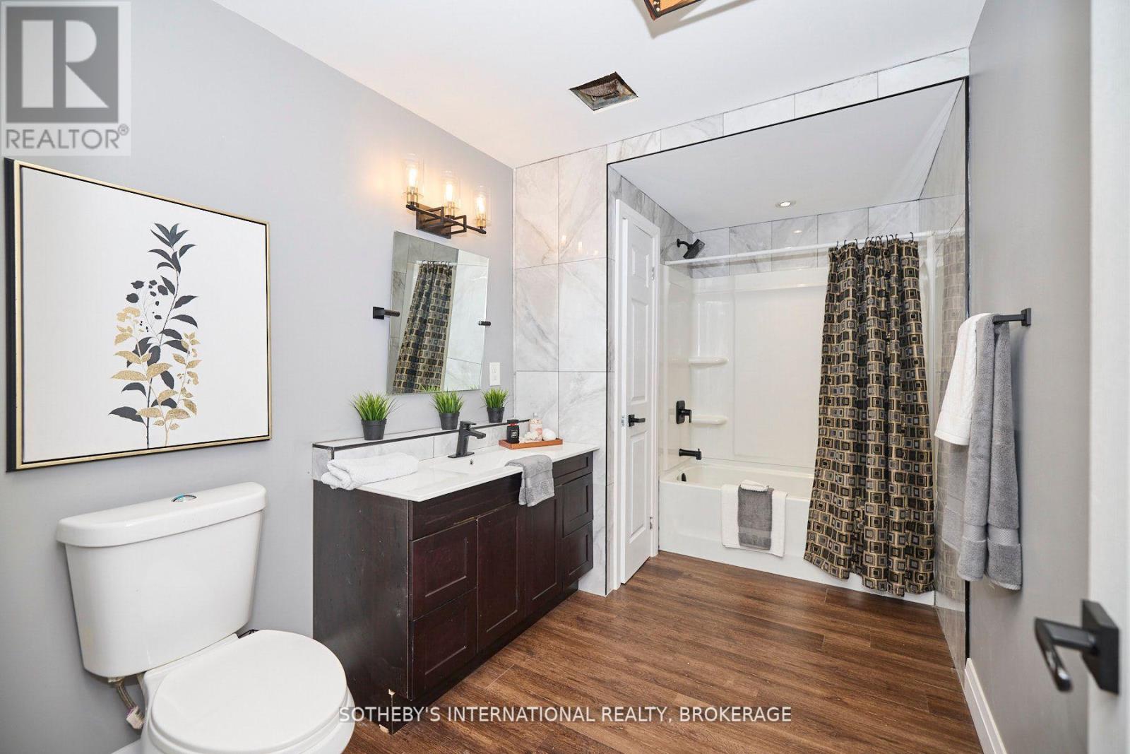 7186 Garner Road, Niagara Falls, Ontario  L2H 0X7 - Photo 17 - X12415591