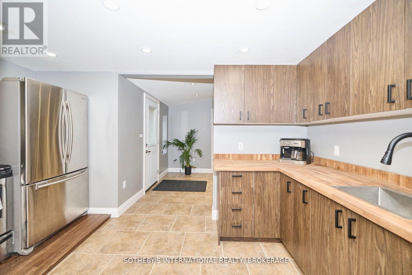 7186 Garner Road, Niagara Falls, Ontario  L2H 0X7 - Photo 26 - X12415591