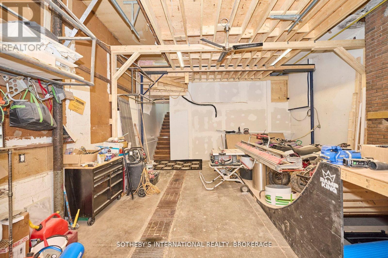 7186 Garner Road, Niagara Falls, Ontario  L2H 0X7 - Photo 32 - X12415591