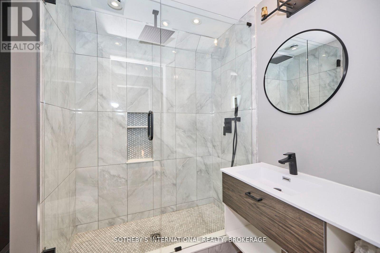 7186 Garner Road, Niagara Falls, Ontario  L2H 0X7 - Photo 35 - X12415591