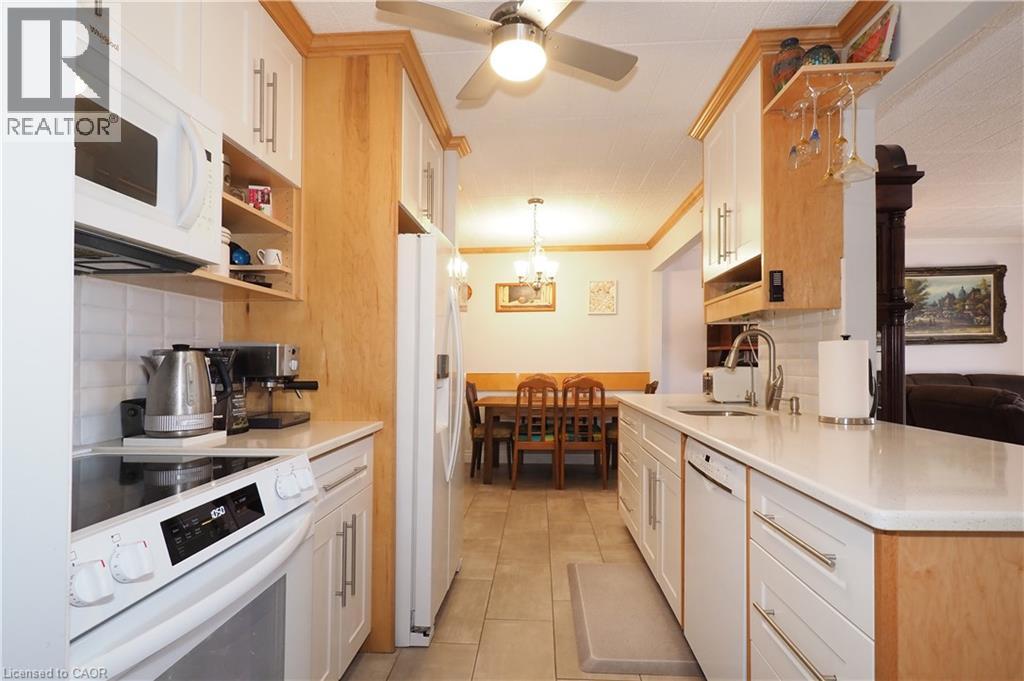 71 Vanier Drive Unit# 105, Kitchener, Ontario  N2C 1J4 - Photo 10 - 40771766
