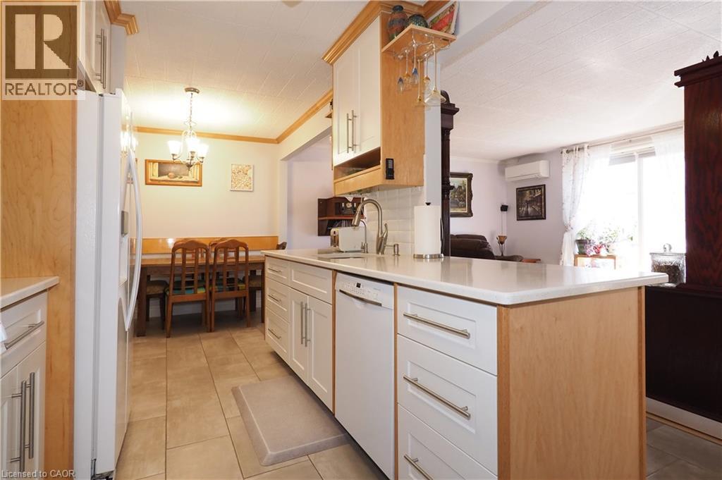 71 Vanier Drive Unit# 105, Kitchener, Ontario  N2C 1J4 - Photo 11 - 40771766