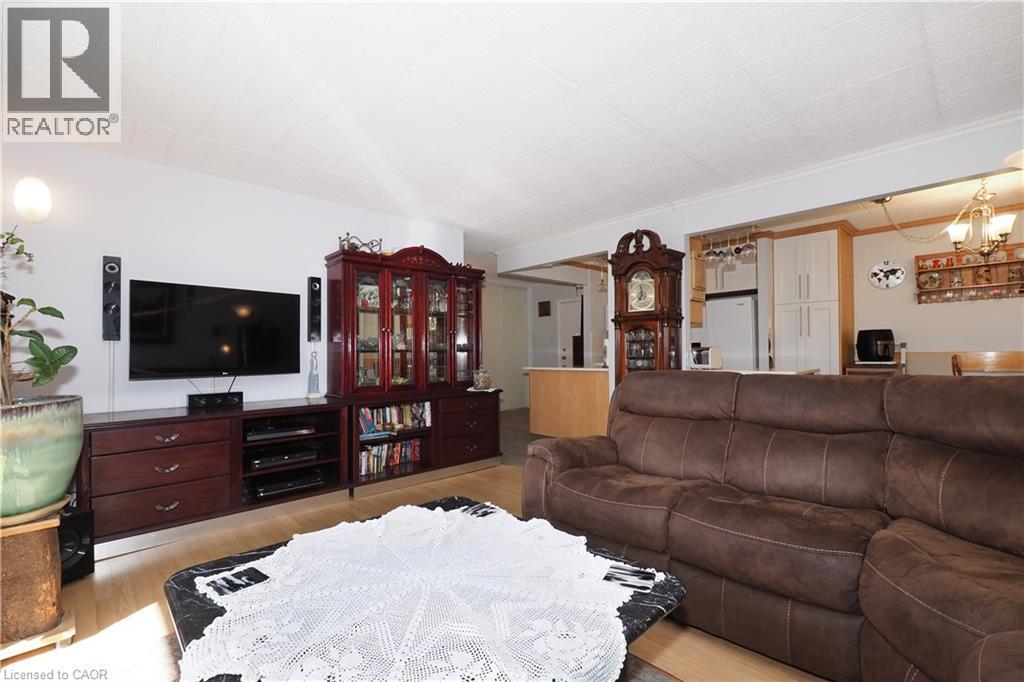71 Vanier Drive Unit# 105, Kitchener, Ontario  N2C 1J4 - Photo 19 - 40771766
