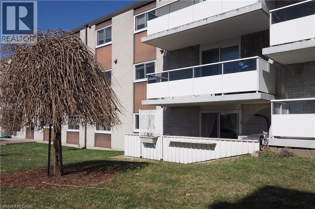 71 Vanier Drive Unit# 105, Kitchener, Ontario  N2C 1J4 - Photo 31 - 40771766