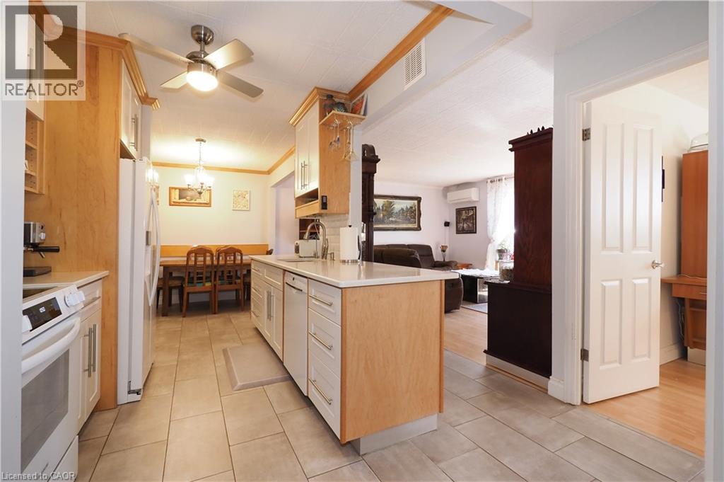 71 Vanier Drive Unit# 105, Kitchener, Ontario  N2C 1J4 - Photo 6 - 40771766