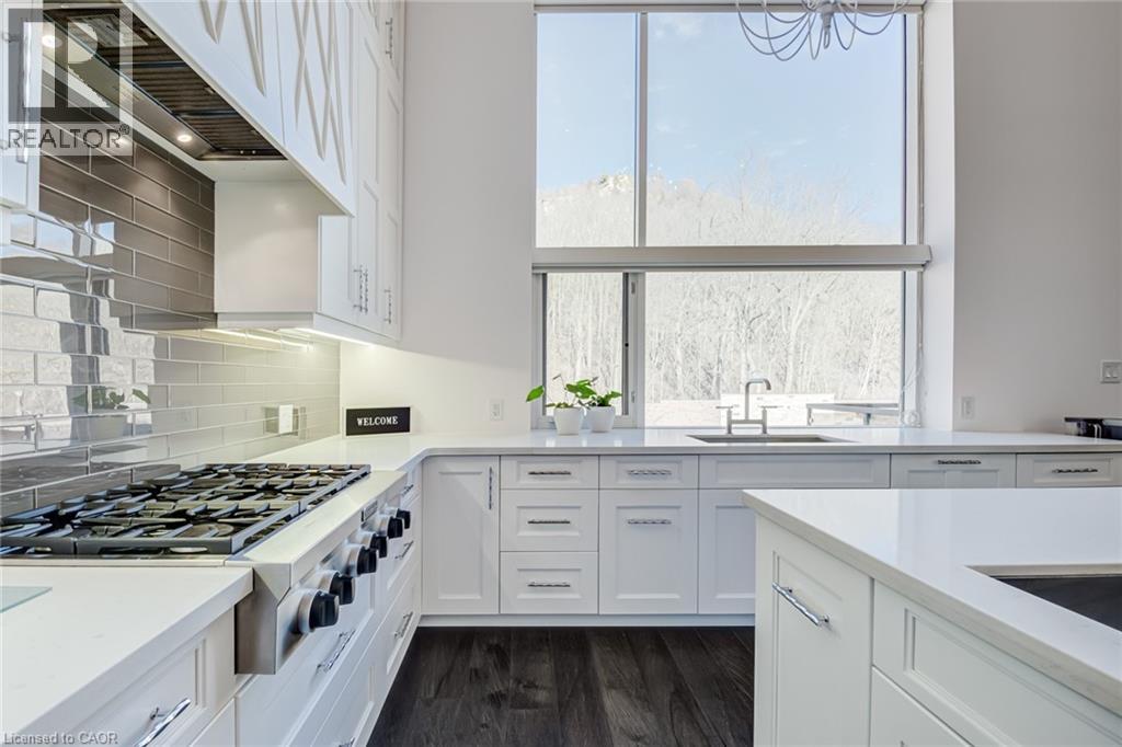 397 King Street W Unit# 215, Dundas, Ontario  L9H 1W9 - Photo 11 - 40771403