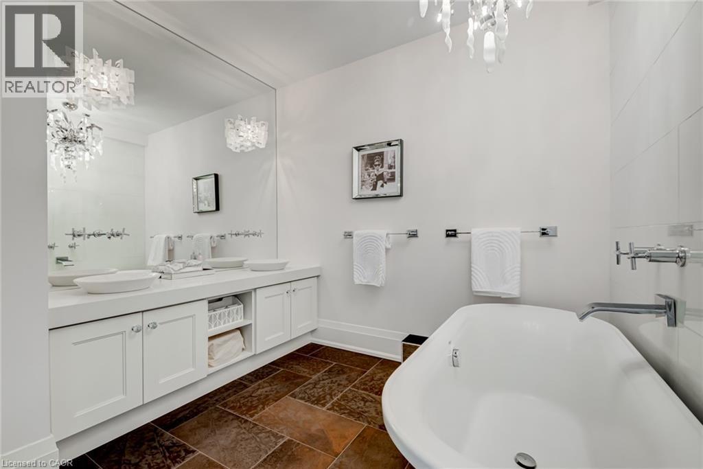 397 King Street W Unit# 215, Dundas, Ontario  L9H 1W9 - Photo 35 - 40771403