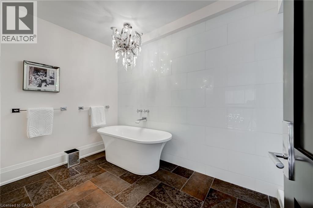 397 King Street W Unit# 215, Dundas, Ontario  L9H 1W9 - Photo 37 - 40771403