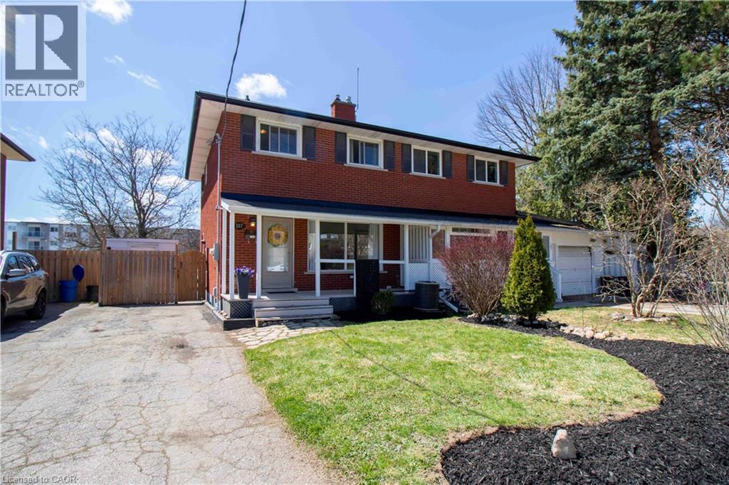 187 CLOVER Place, Kitchener, Ontario
