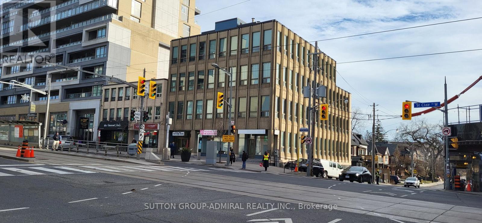 204A - 845 ST CLAIR AVENUE W, Toronto, Ontario