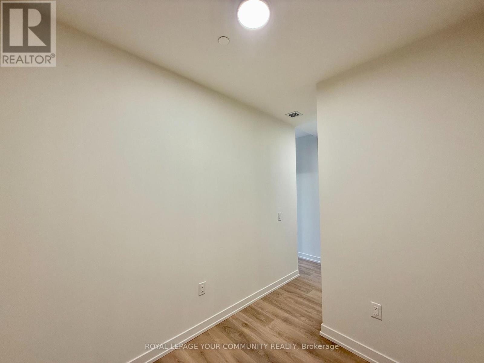 Uph 06 - 181 Sterling Road, Toronto, Ontario  M6R 0B2 - Photo 7 - C12415471