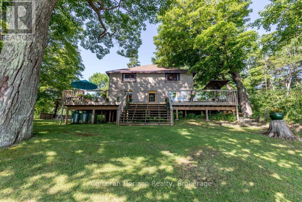 1641 Walkers Point Road, Muskoka Lakes, Ontario  P1P 1R2 - Photo 6 - X12415611