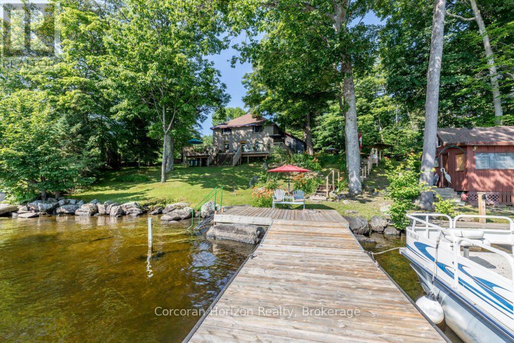 1641 Walkers Point Road, Muskoka Lakes, Ontario  P1P 1R2 - Photo 5 - X12415611