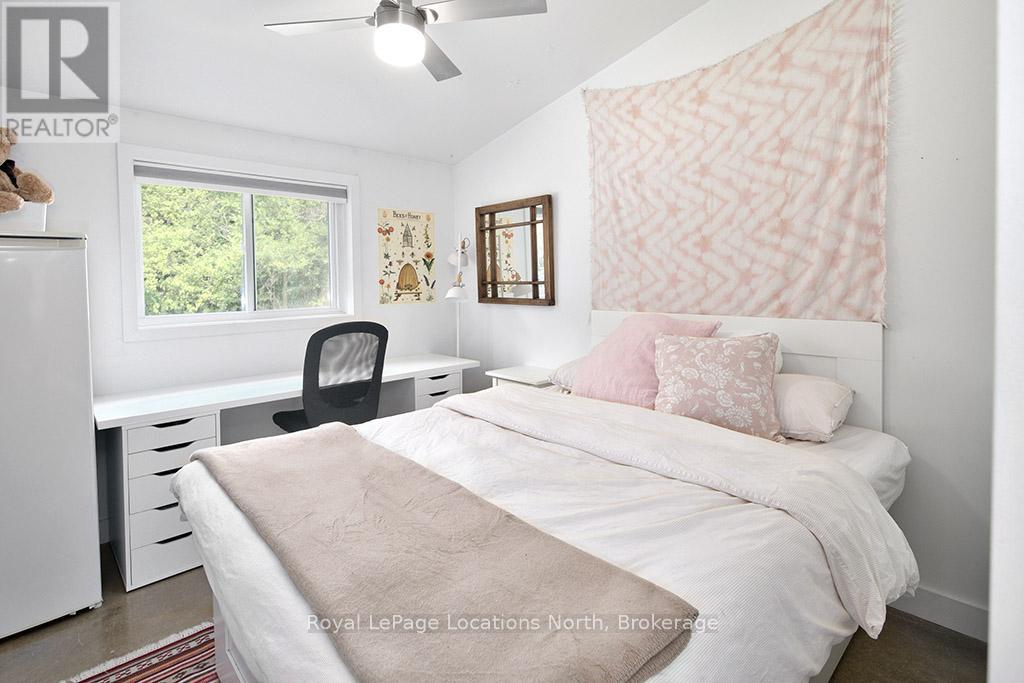 150 Peel Street S, Blue Mountains, Ontario  N0H 2P0 - Photo 21 - X12415654
