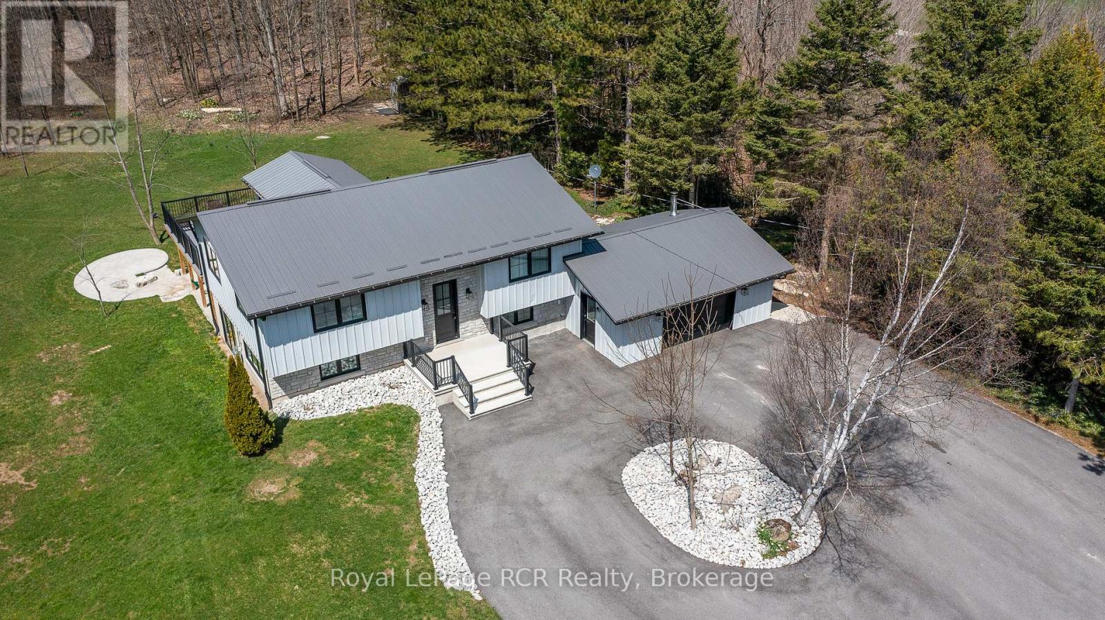 126 WEST STREET, Georgian Bluffs, Ontario