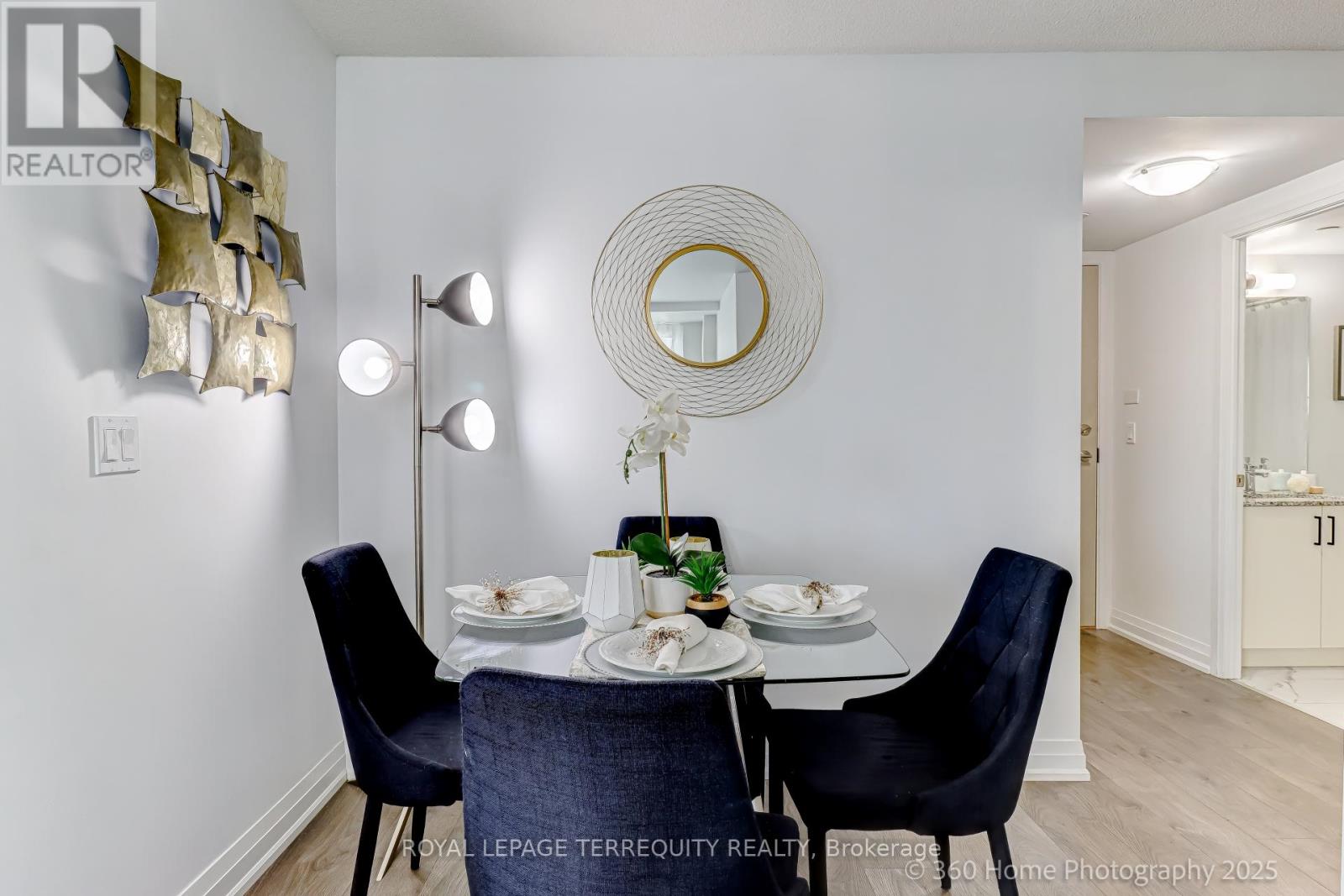 326 - 20 Meadowglen Place, Toronto (Woburn), Ontario  M1G 0A9 - Photo 3 - E12415493