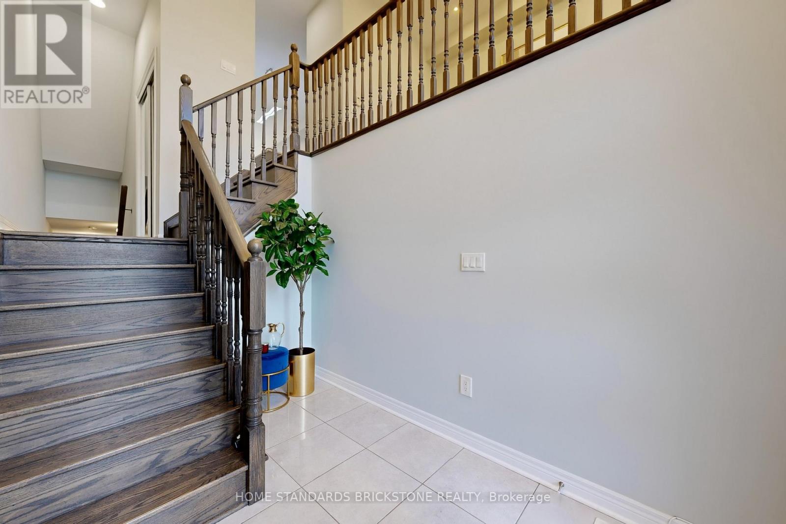 67 Lebovic Campus Drive, Vaughan, Ontario  L6A 5A4 - Photo 23 - N12415494