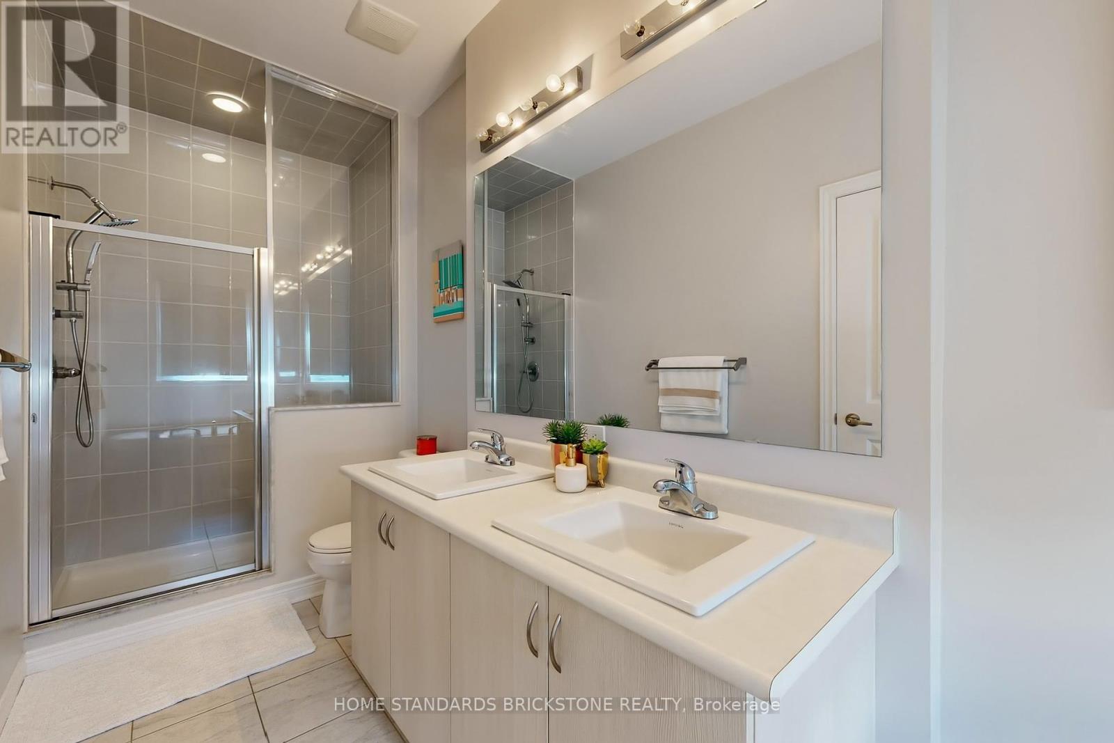 67 Lebovic Campus Drive, Vaughan, Ontario  L6A 5A4 - Photo 29 - N12415494
