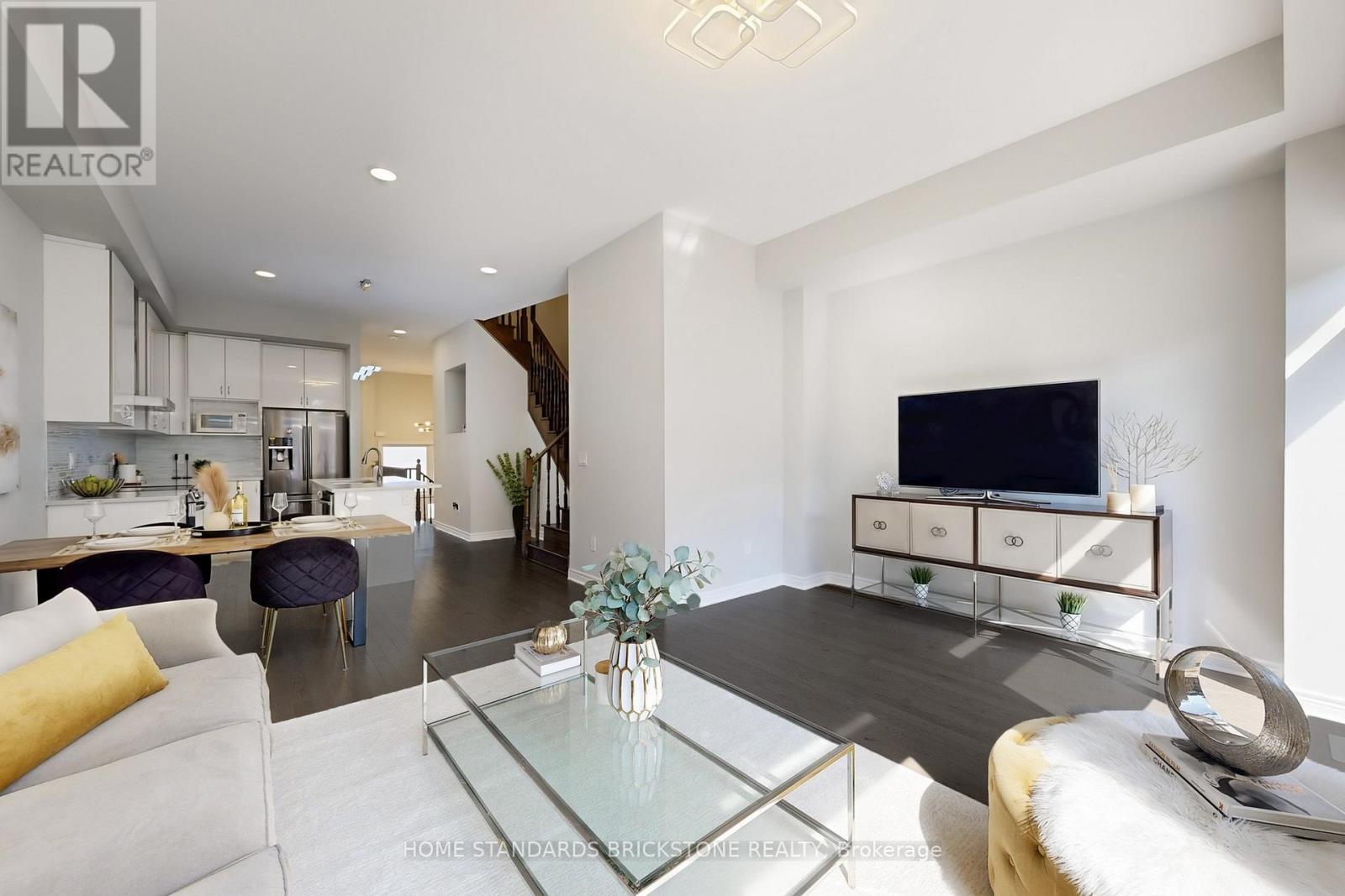 67 Lebovic Campus Drive, Vaughan, Ontario  L6A 5A4 - Photo 8 - N12415494