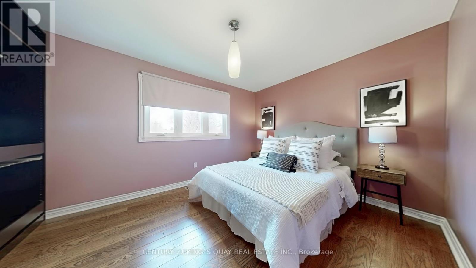 50 Bedford Park Avenue, Richmond Hill, Ontario  L4C 2N8 - Photo 35 - N12268710