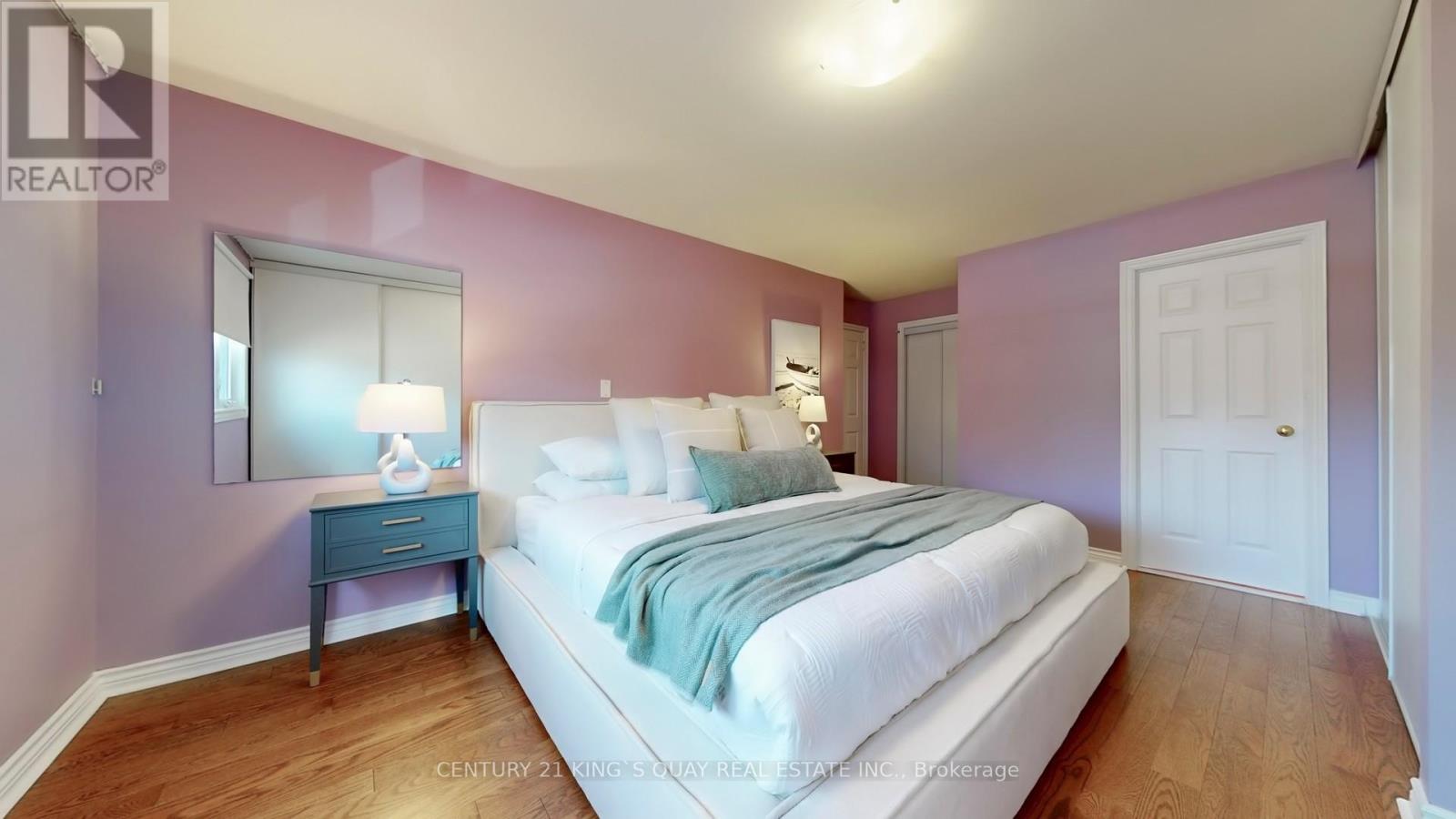 50 Bedford Park Avenue, Richmond Hill, Ontario  L4C 2N8 - Photo 28 - N12268710