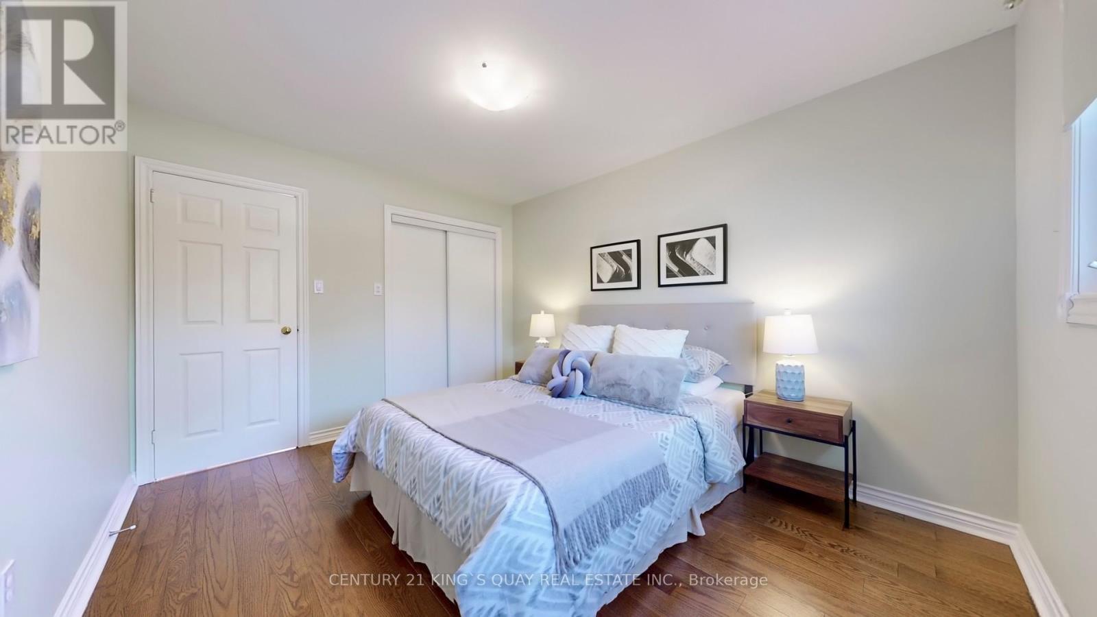 50 Bedford Park Avenue, Richmond Hill, Ontario  L4C 2N8 - Photo 32 - N12268710