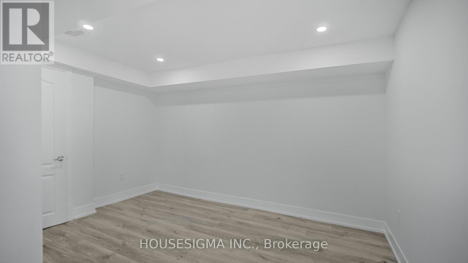 13 Muirfield Drive, Barrie, Ontario  L4N 5E9 - Photo 34 - S12390339