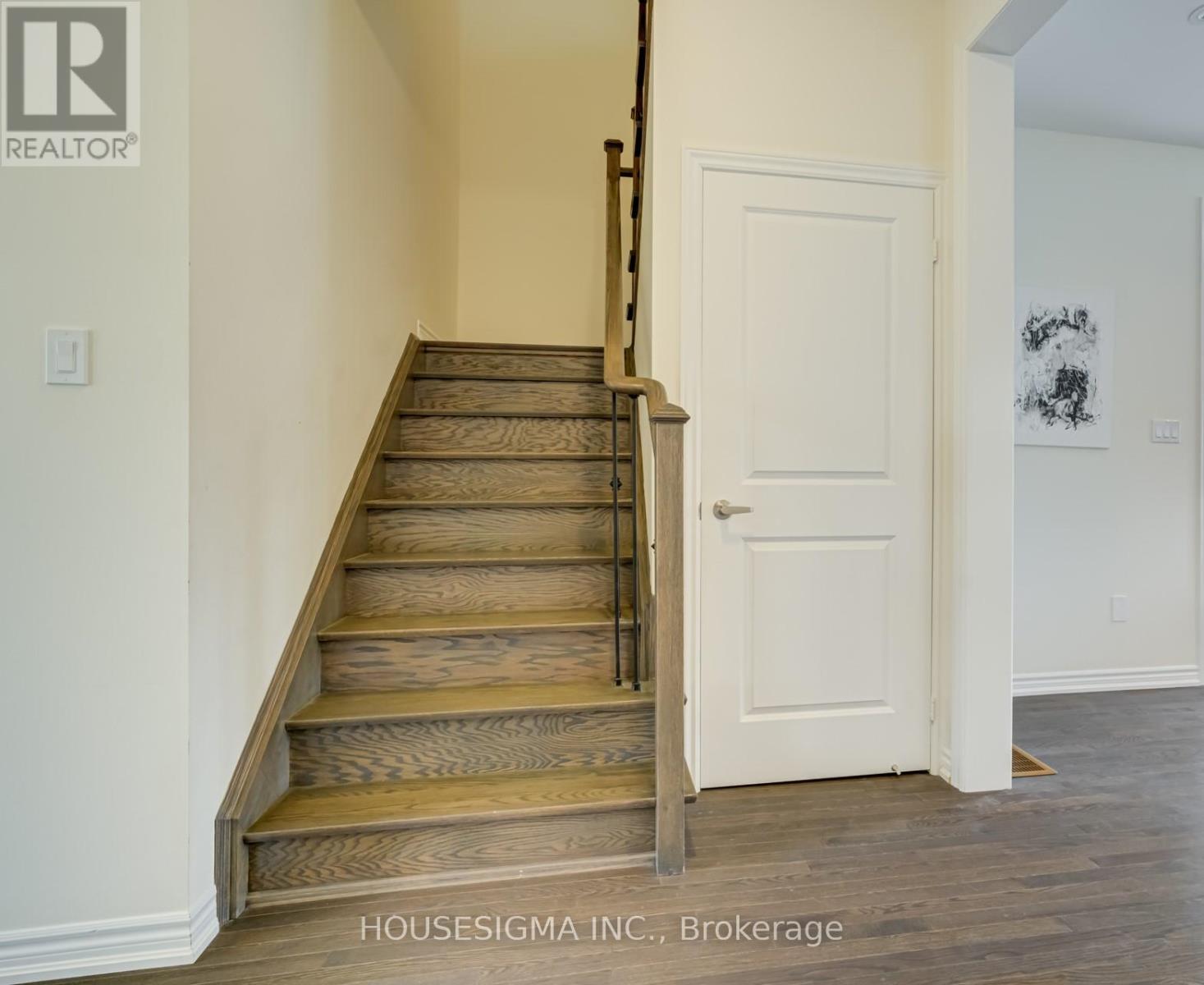 13 Muirfield Drive, Barrie, Ontario  L4N 5E9 - Photo 14 - S12390339