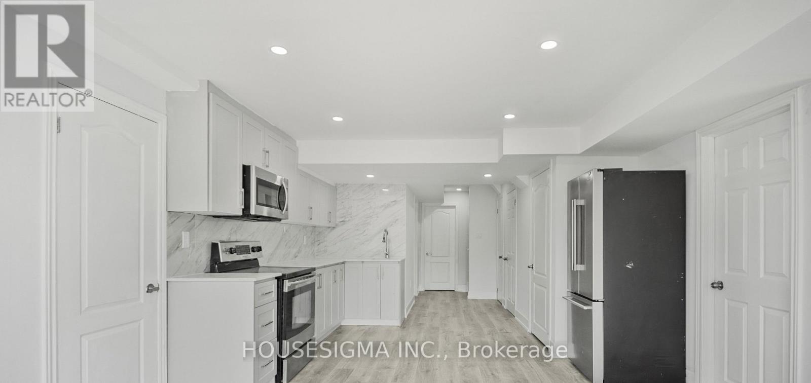 13 Muirfield Drive, Barrie, Ontario  L4N 5E9 - Photo 33 - S12390339