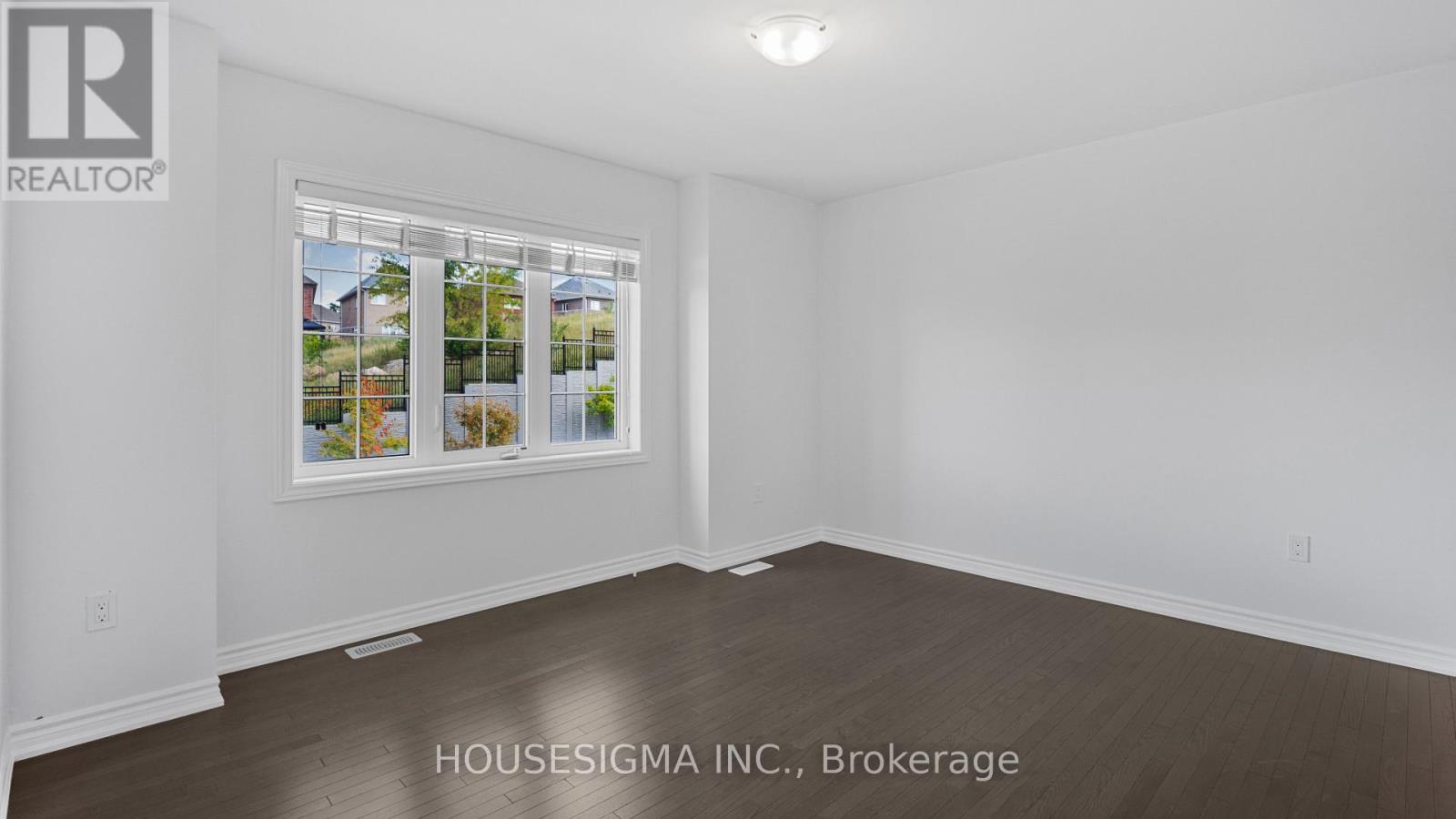 13 Muirfield Drive, Barrie, Ontario  L4N 5E9 - Photo 22 - S12390339