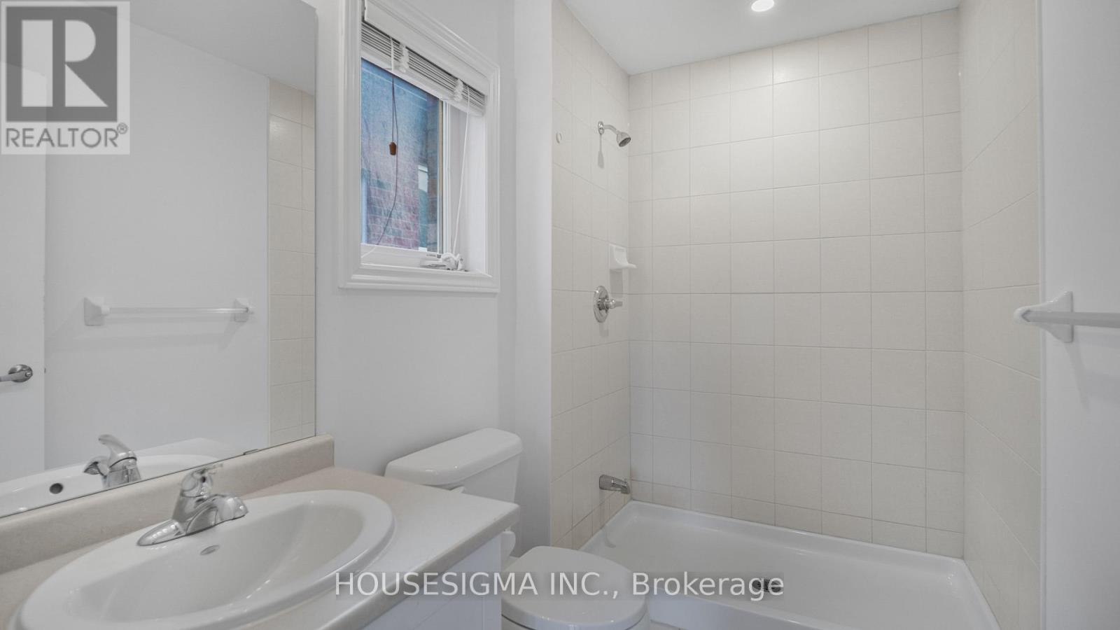 13 Muirfield Drive, Barrie, Ontario  L4N 5E9 - Photo 31 - S12390339