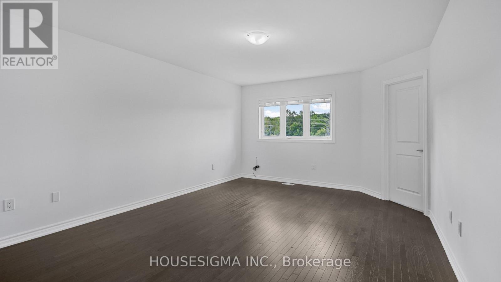 13 Muirfield Drive, Barrie, Ontario  L4N 5E9 - Photo 16 - S12390339