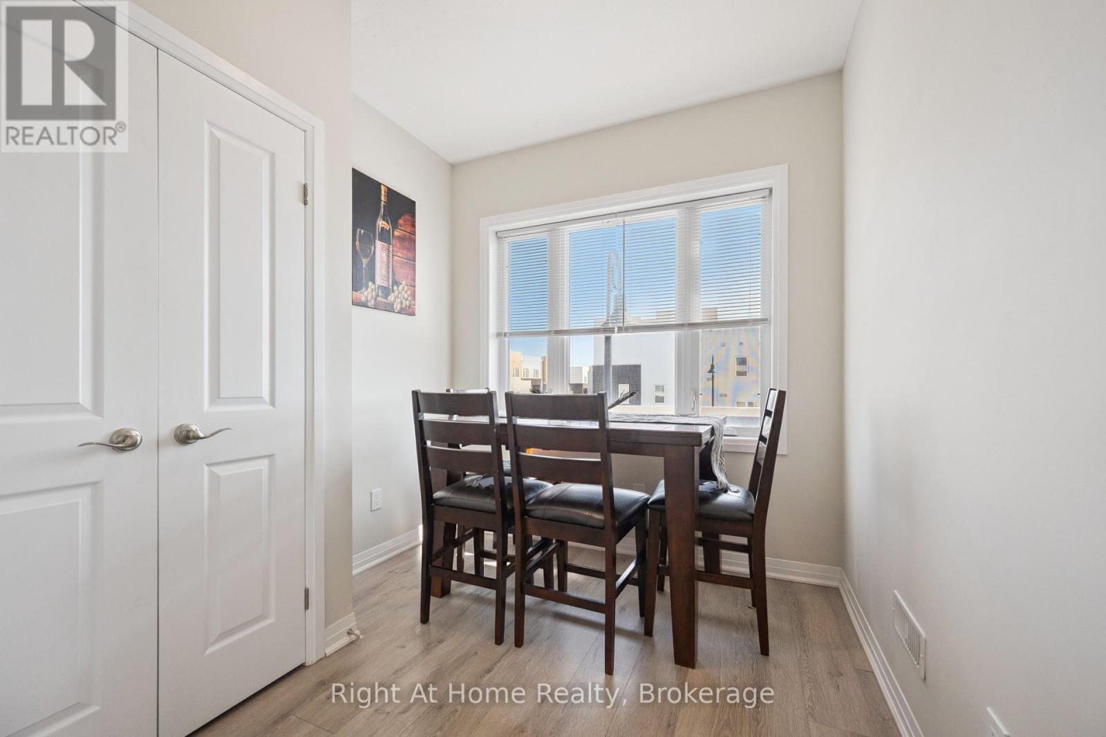 24 Progress Crescent, Kitchener, Ontario  N2R 0R7 - Photo 13 - X12415603