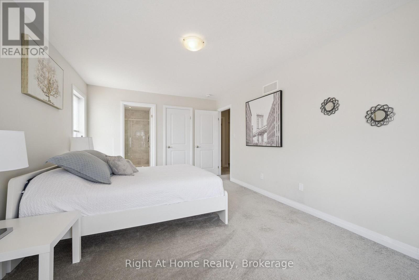 24 Progress Crescent, Kitchener, Ontario  N2R 0R7 - Photo 19 - X12415603