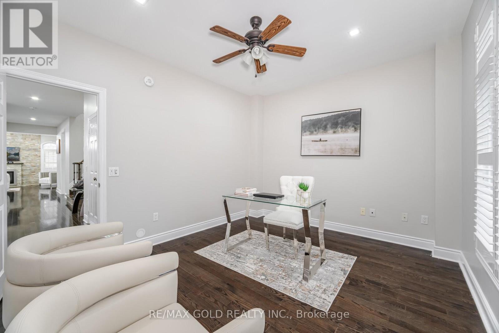 2 Belleville Drive, Brampton, Ontario  L6P 1V7 - Photo 15 - W12381081